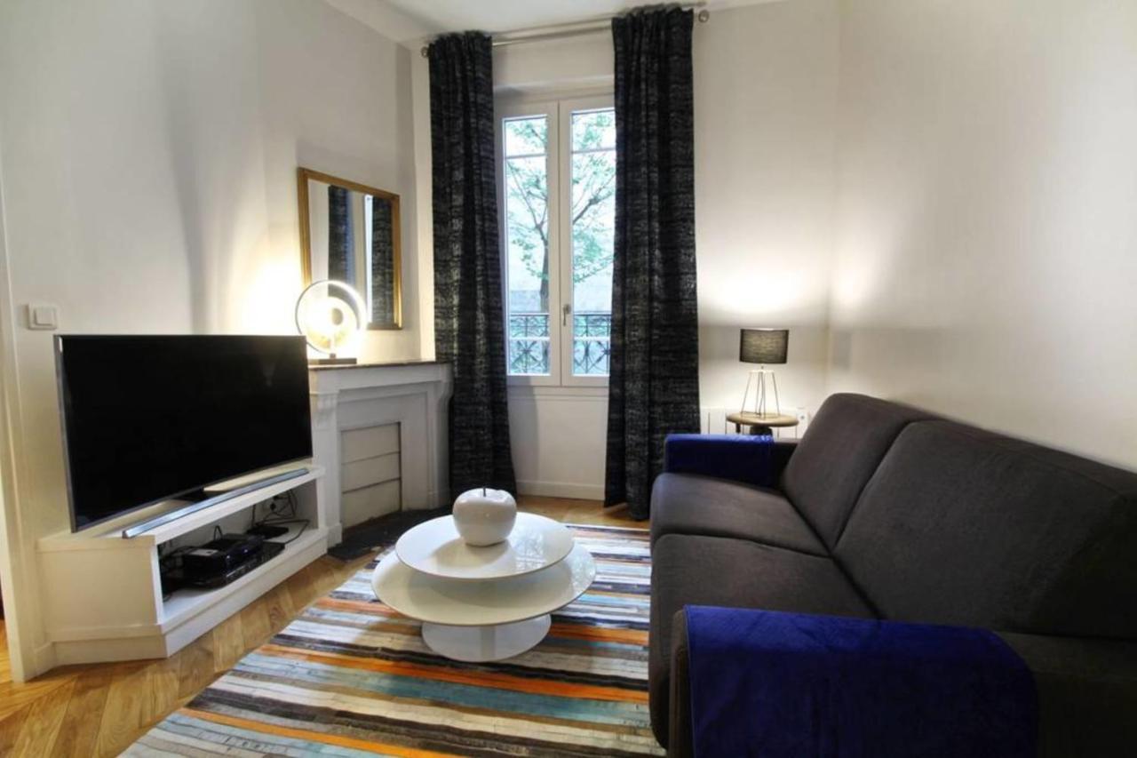 Apartment Near Montmartre Parigi Esterno foto